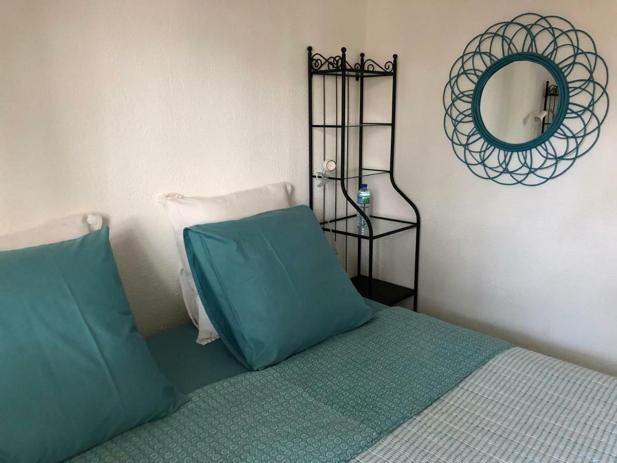 **** Beau T2 de 40 m2, jardin de 70m2, au calme, à 50 mètres de la plage Le Pradet Extérieur photo